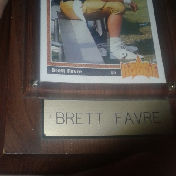 Brett Farve Rookie Card - Picture 3 of 4
